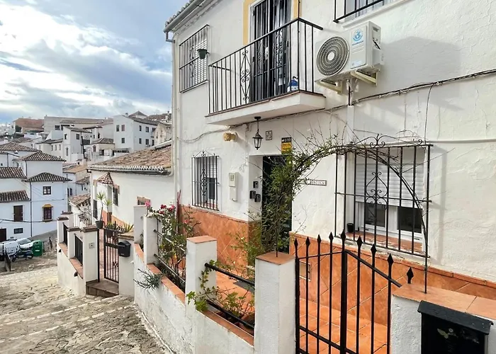 Δωμάτια σε οικογενειακή κατοικία Casa Rustica Ρόντα